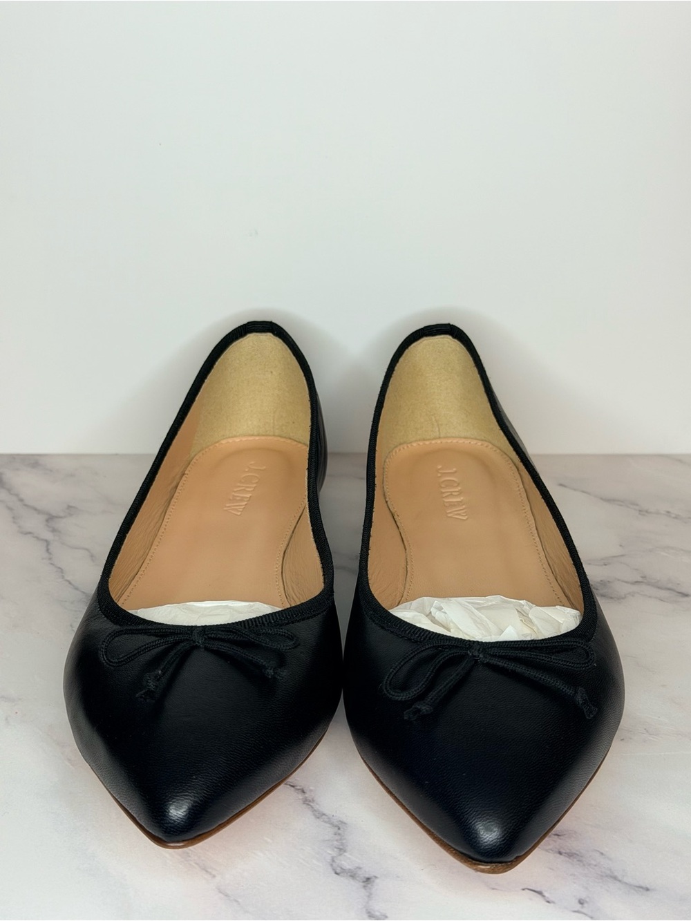 🥿 J.Crew Gemma Ballet Flats Black Leather Pointed Toe Size 7 - Picture 2 of 6